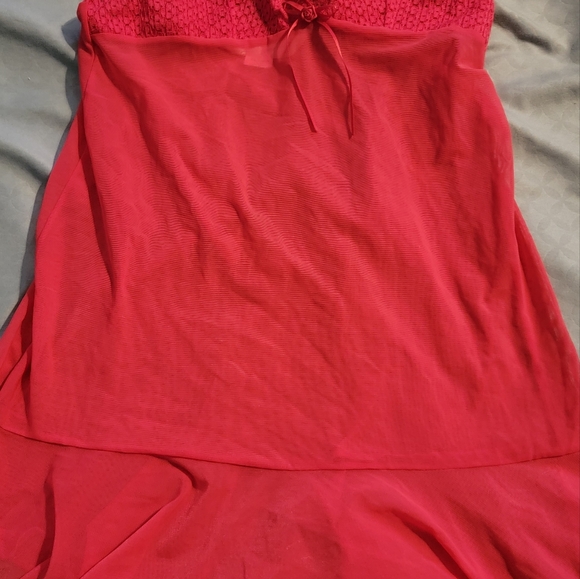 Red Victoria's Secret Lingerie - Picture 3 of 4